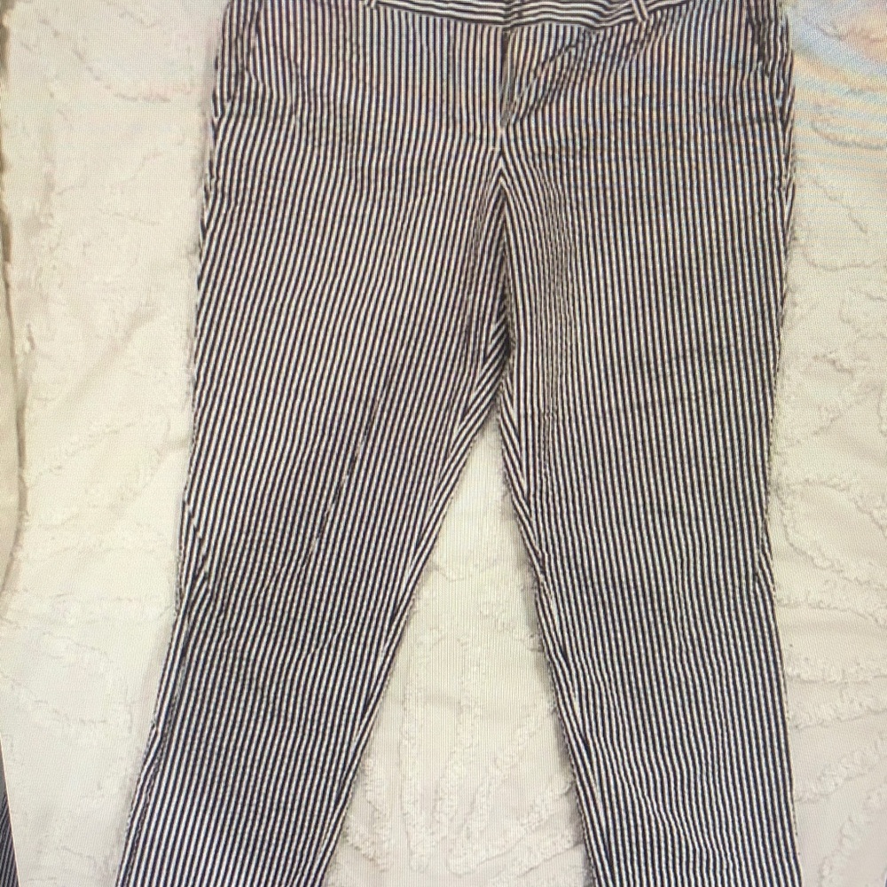 Classic Striped Women's Capris